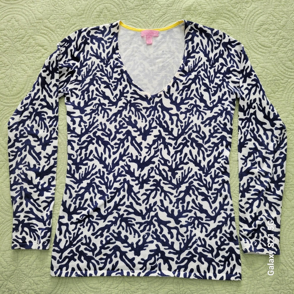 Lilly Pulitzer White And Navy Casual Summer Sweater